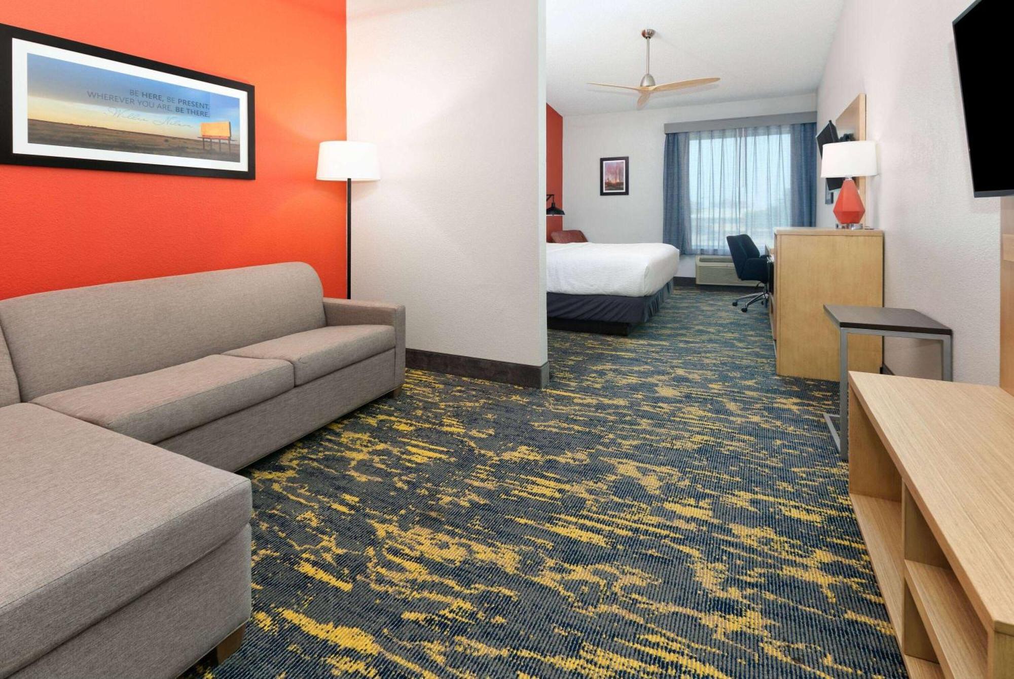 Executive King Room